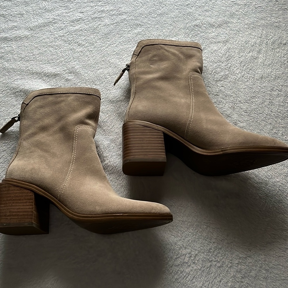 Vince Camuto Boots